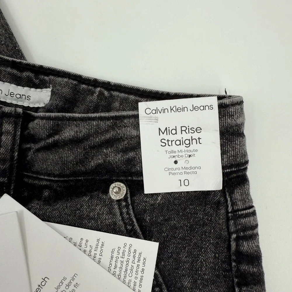 Calvin Klein Jeans Youth Girl 10 Black Mid Rise Straight Denim Acid Wash Stretch